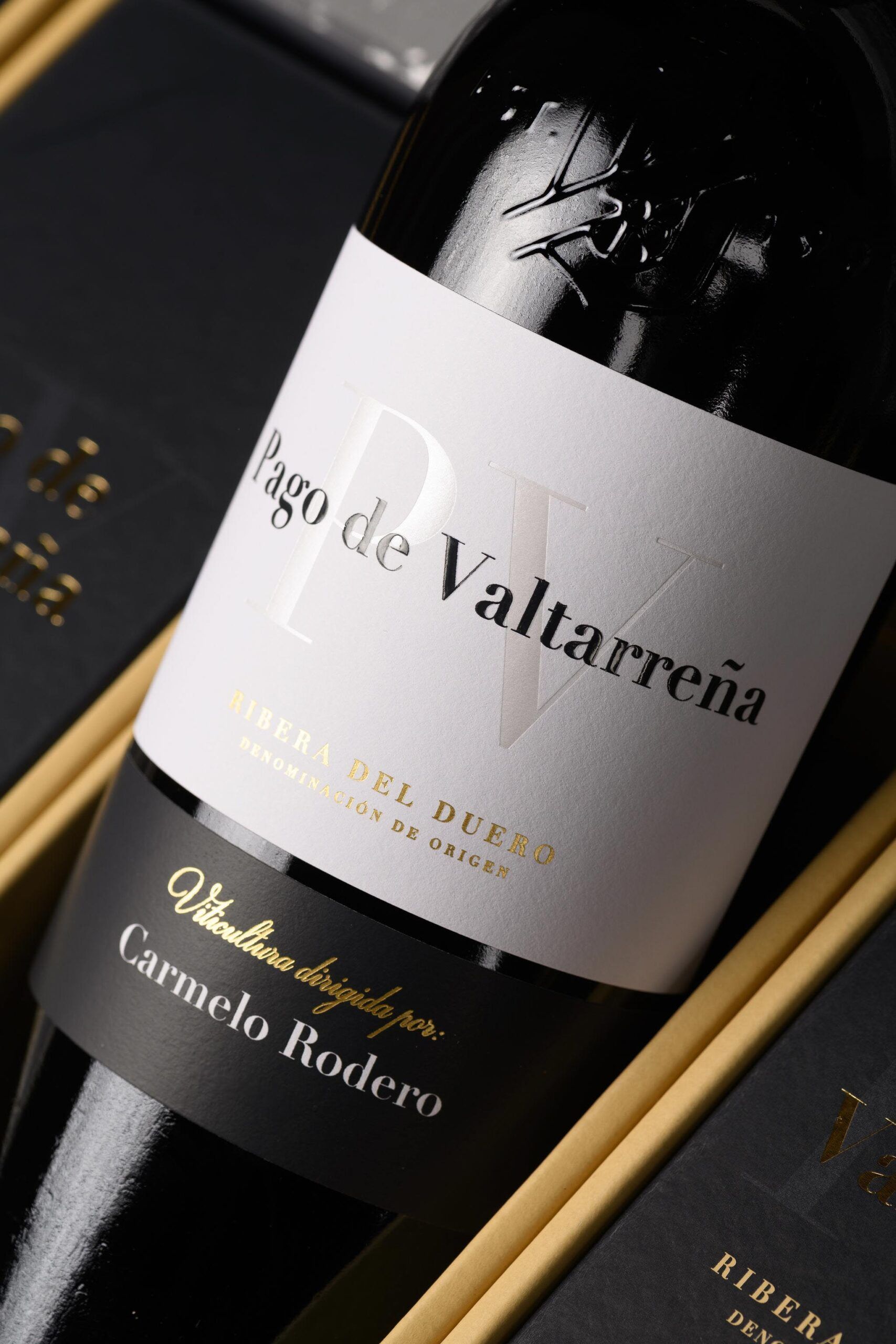 Copa de vino Pago de Valtarreña servida